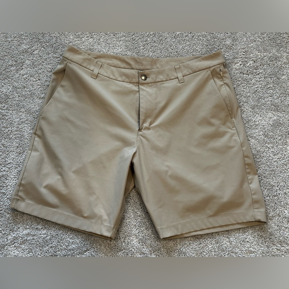 Lululemon Commission Classic-Fit Short 9”